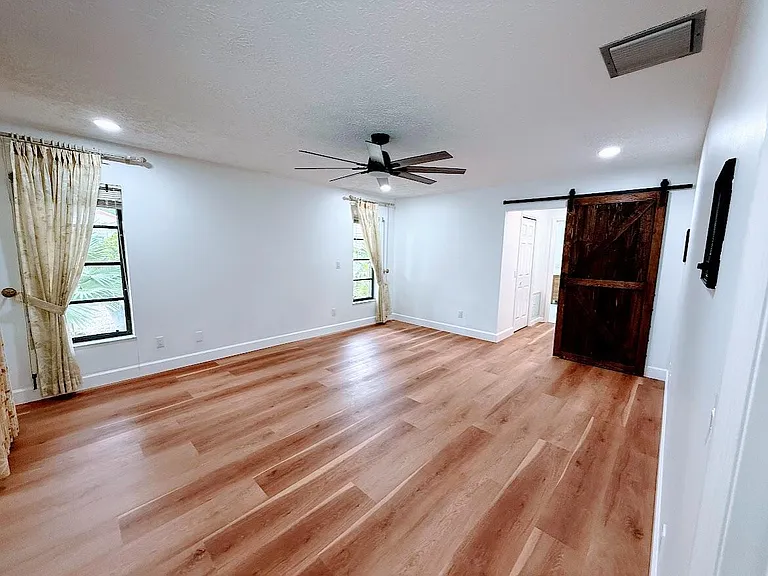 465 SE Naranja Ave — Photo 51