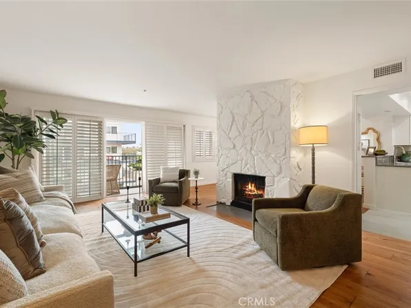 230 S Catalina Ave APT 316, Redondo Beach, CA 90277