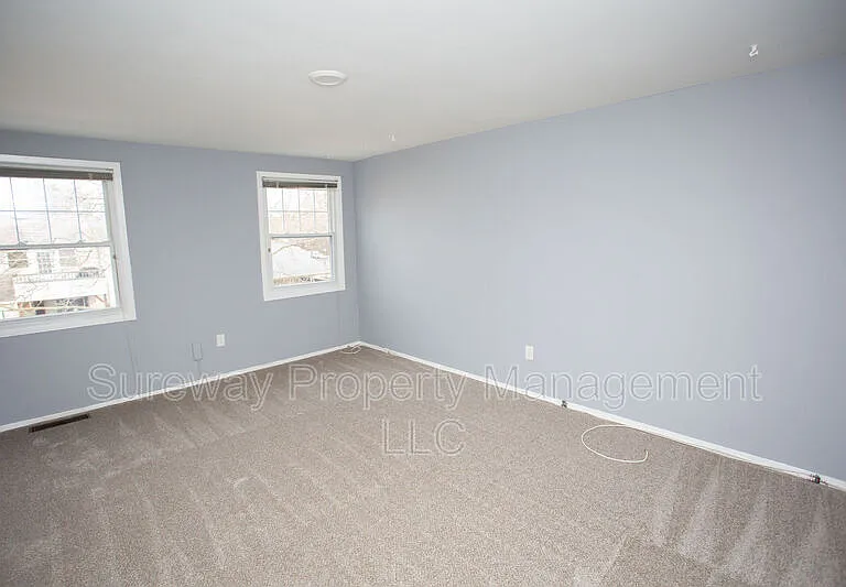16 Radnor Ct — Photo 8