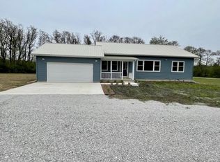11904 E Division Rd, Knox, IN 46534