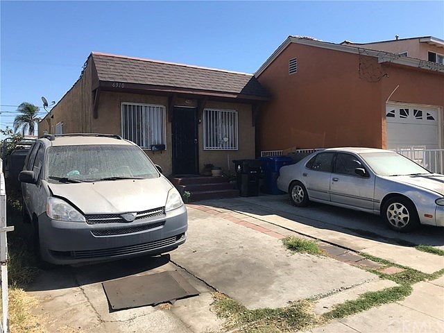 1st image of 6910 S Van Ness Ave