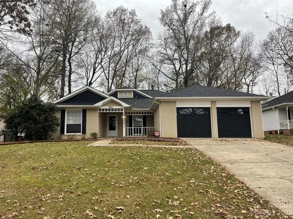 10427 Fairway Ridge Rd, Charlotte, NC 28277