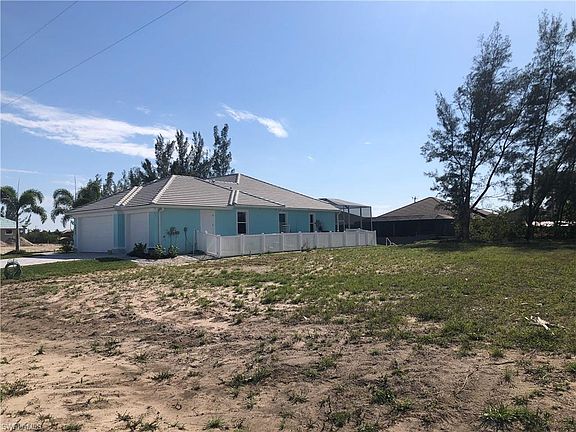 5th image of 4030 SW 10th Ave