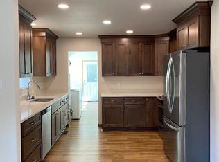 2116 7th St, Bremerton, WA 98312