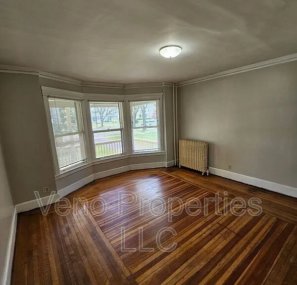 50 Manning Blvd #1 — Photo 5