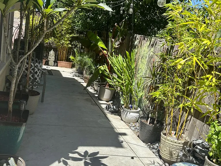 52 Seraspi Ct — Photo 10