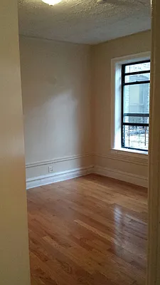 Rented by Smart NY Realty LLC | media 5