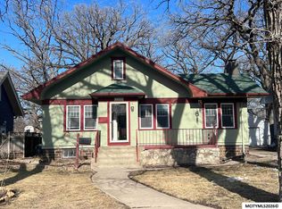 1038 W State St, Mason City, IA 50401