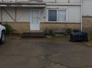 731 SE Hackberry Dr, Topeka, KS 66607