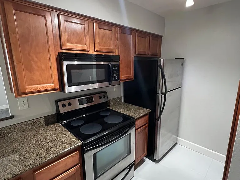 5995 N 78th St #2070 — Photo 2