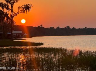 23985 Nfr #209, Sanderson, FL 32087