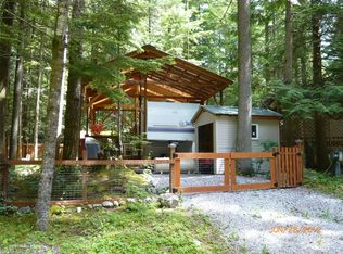 1168 Alder Ln, Sumas, WA 98295