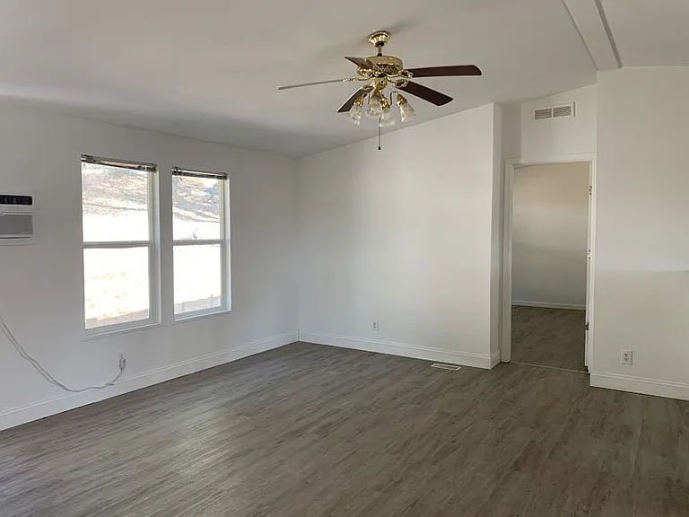 3375 Almosta Rd — Photo 4