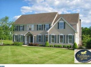 97 Hearth Stone Cir, Phoenixville, PA 19460