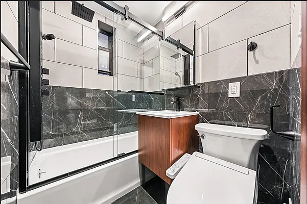 Rented by REAL New York | media 2