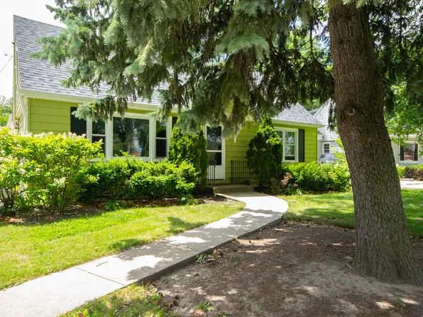 161 E Thacker St, Des Plaines, IL 60016