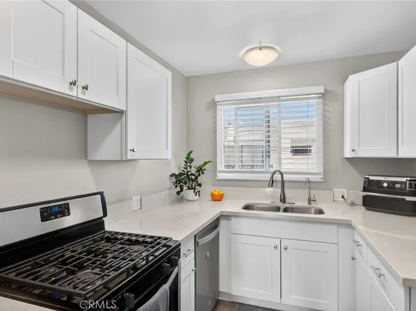 1057 E Appleton St APT 10, Long Beach, CA 90802