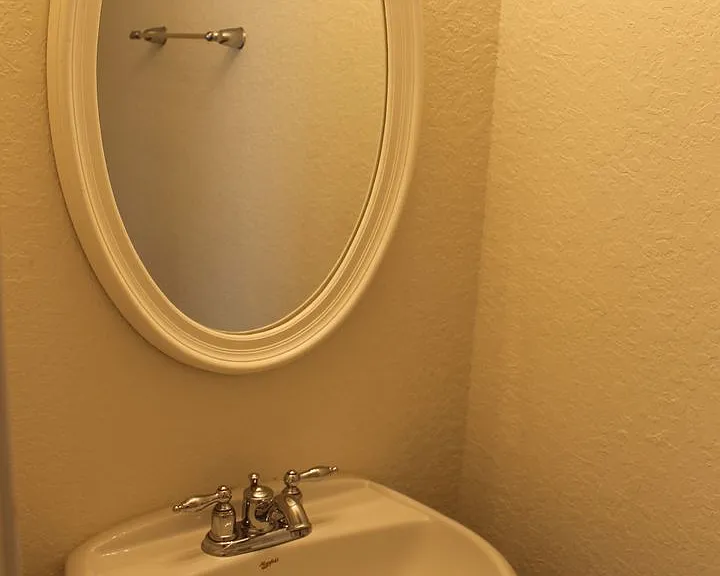 423 Lake Park Way — Photo 13