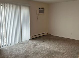 3725 University Ave APT 7, Des Moines, IA 50311