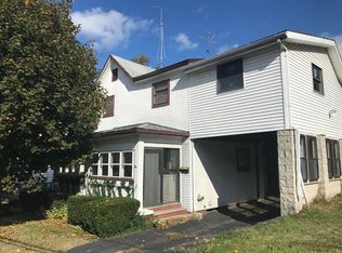 139 E Pine St, Dunmore, PA 18512