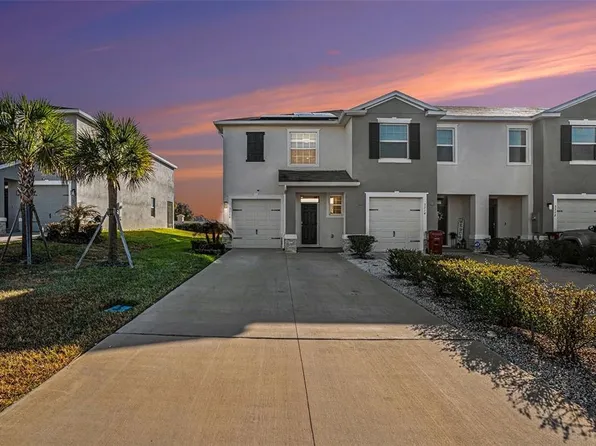 3716 Sunflower Field Pl, Plant City, FL 33565