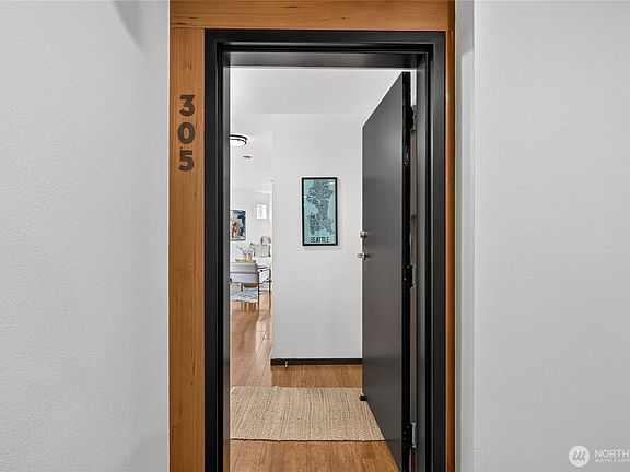 3rd image of 4020 Aurora Avenue N #305