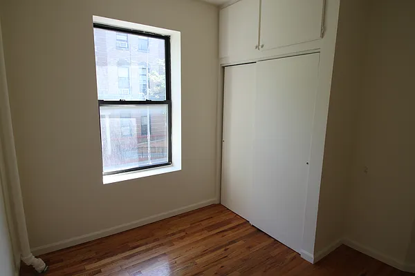 Rented by Compass | media 7