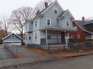 32 Hamden Cir, Quincy, MA 02170