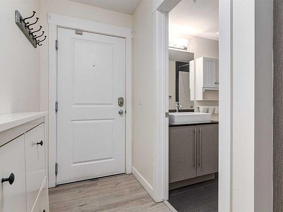 3rd image of 11 N Mahogany Row SE #2108