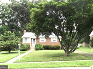 7022 Strathmore St, Falls Church, VA 22042