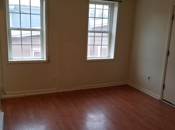 302 E Main St #11190199