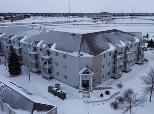 1810 39th St S, Fargo, ND 58103