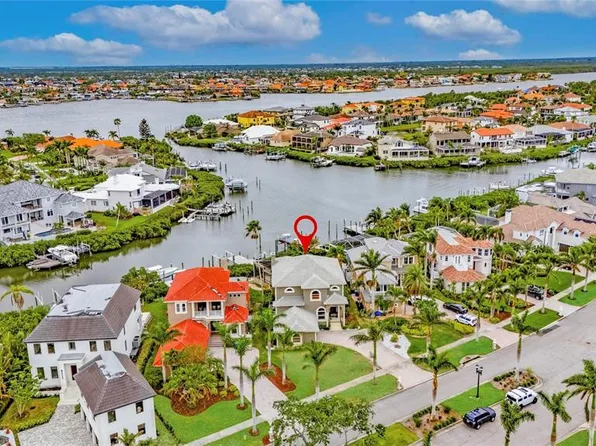 6301 Marbella Blvd, Apollo Beach, FL 33572