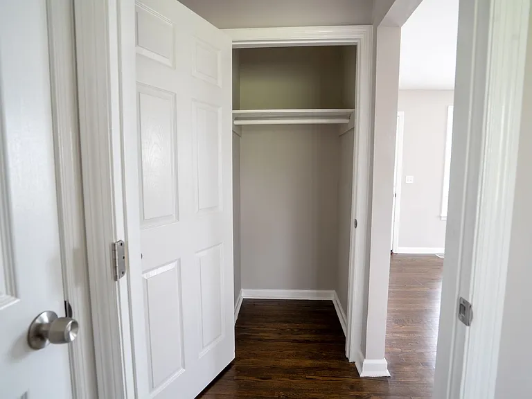 3914 Creekside Dr — Photo 18