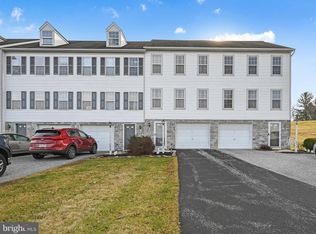 1072 Hearthridge Ln, York, PA
