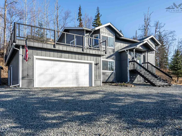 3285 W Wintergreen Dr, Wasilla, AK 99654