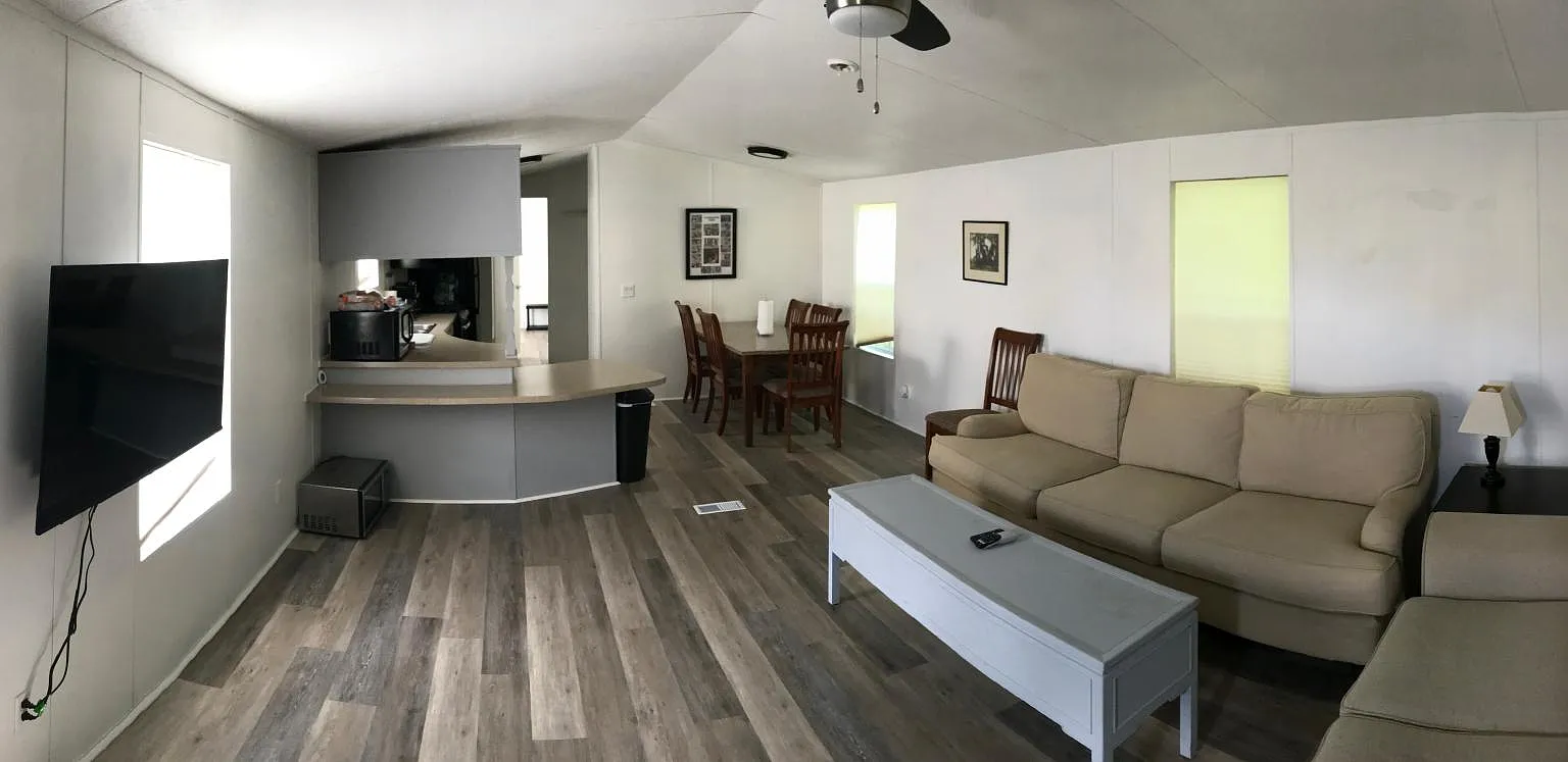 3 bed, 1200 sqft, $2,500 — Photo 2