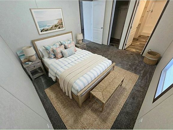 4th image of 11369 5th St NE #340
