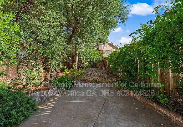1639 Calavaras Dr — Photo 27