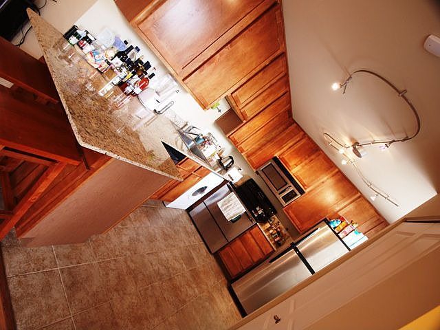 1st image of 5630 Pershing Ave #27