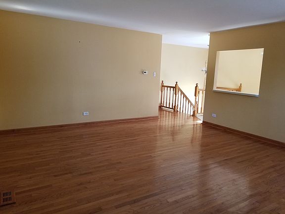 4th image of 1367 Glen Hill Dr