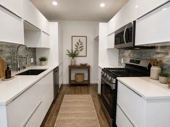 13440 Victory Blvd Unit 9, Van Nuys, CA 91401