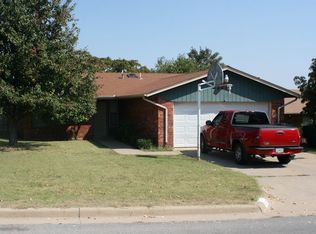 4903 SE Randolph Rd, Lawton, OK 73501