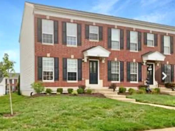 833 Brookmead Dr, O'Fallon, MO 63366