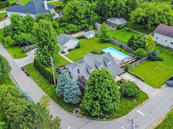 2nd image of 9250 Westview Dr
