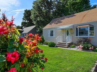 60 Lancaster Rd, Colonia, NJ 07067