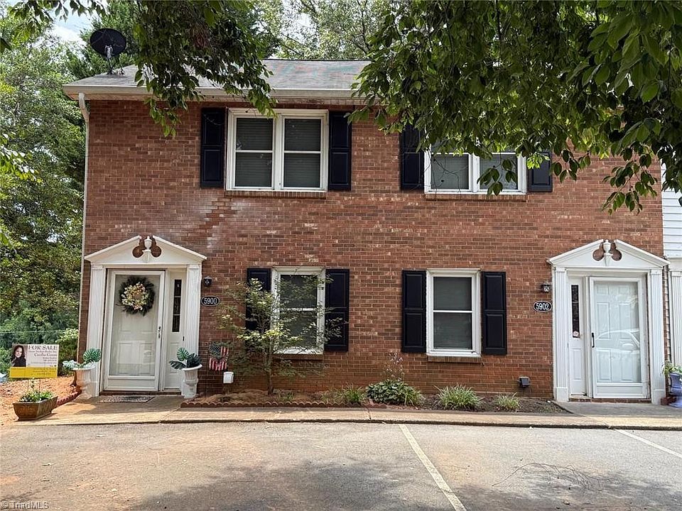 1st image of 5900 King Charles Ct
