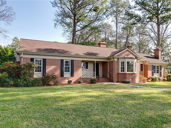 5th image of 209 El Dorado Dr