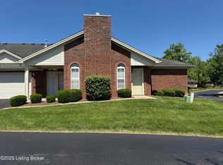 5100 April Lake Ct, Louisville, KY 40272