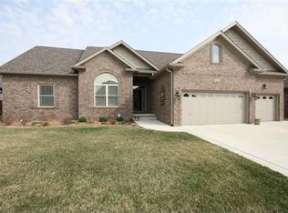 3764 Creekside Ct, Columbus, IN 47203